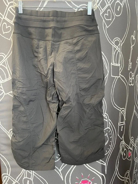 lululemon athletica Gray Cropped dance studio pants - Picture 4 of 6